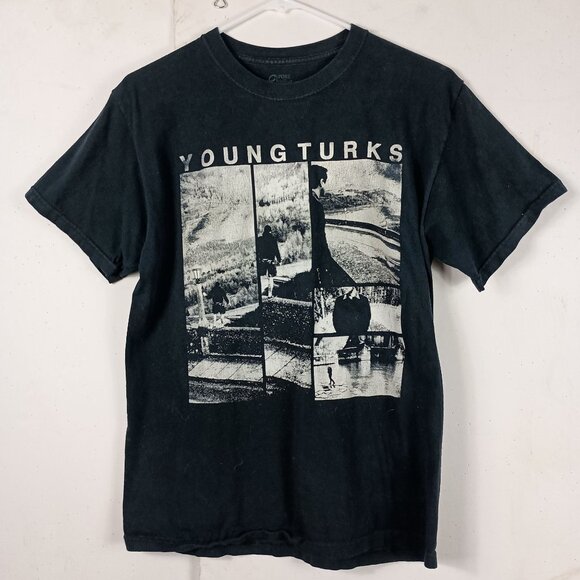 The Young Turks Graphic Short Sleeve T-Shirt Black M Pacific Northwest Punk Band - Picture 1 of 4